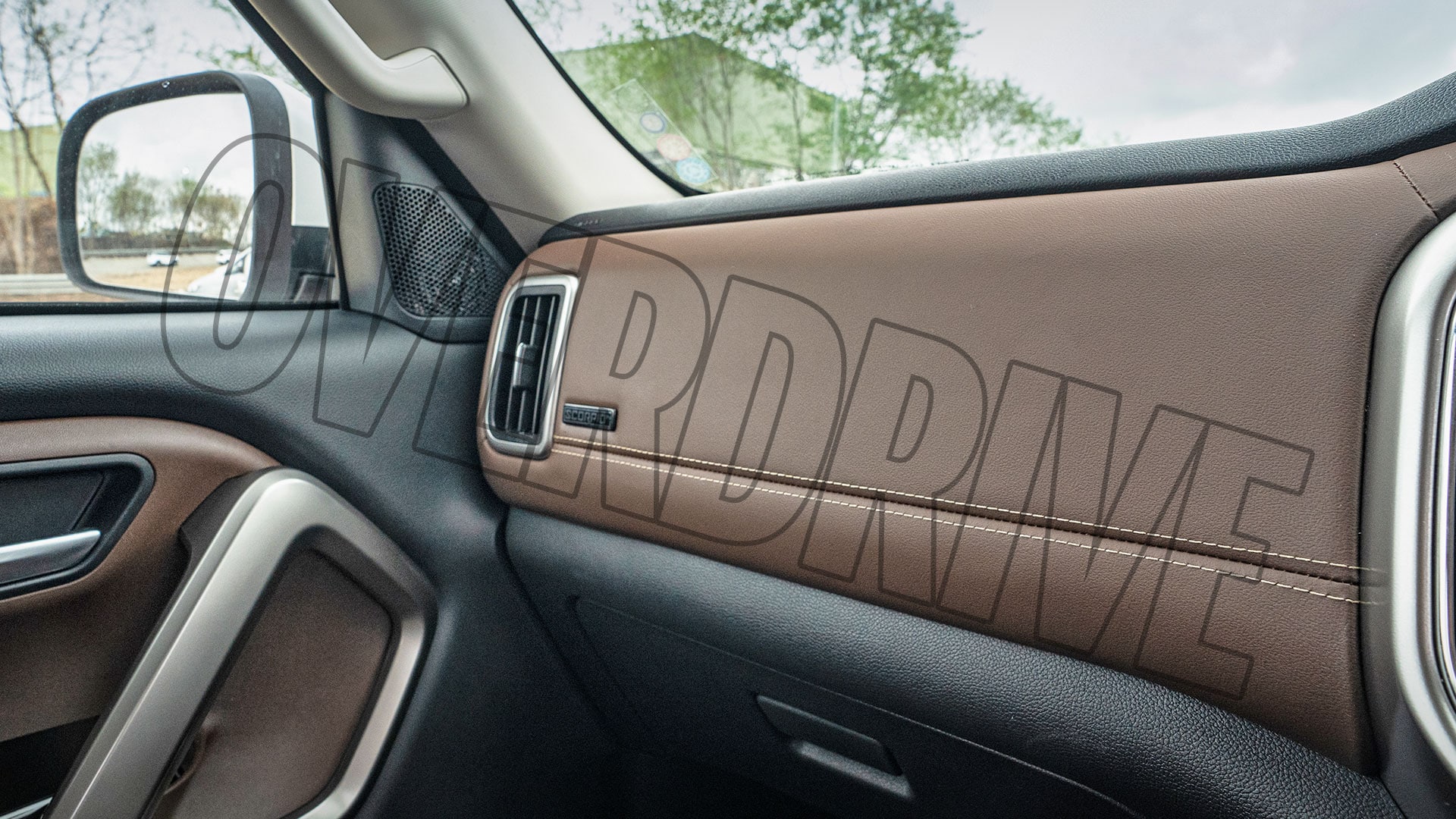 Mahindra Scorpio-N 2022 Z8L Petrol MT 6 Str Interior