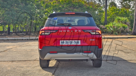 Maruti Suzuki Brezza 2022 ZXi AT - Price in India, Mileage