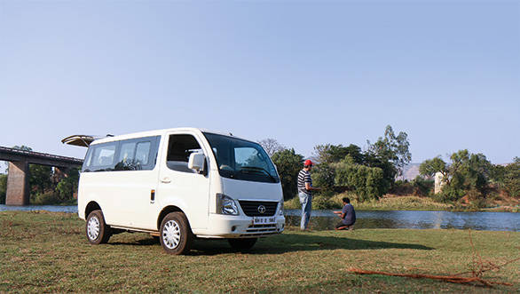 he Venture was happily doing speeds of around 110kmph and this is where it is at  its best. Push it  beyond these speeds and the vehicle becomes a tad scary to drive