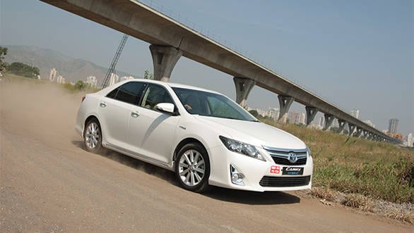 The Hybrid does 0-100kmph in a respectable 9.1s