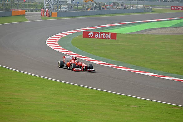 Alonso's Ferrari had a problem with the gearbox