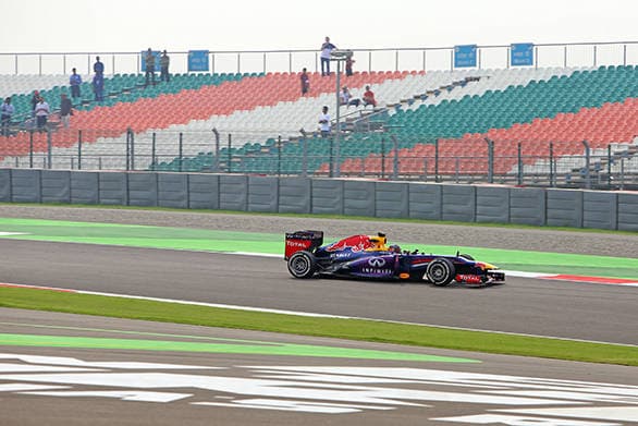 The championship leader set a best time of 1m 26.683s