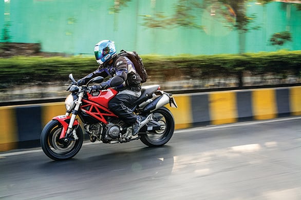 Living with the Superbike: Ducati Monster 795 in India Riding