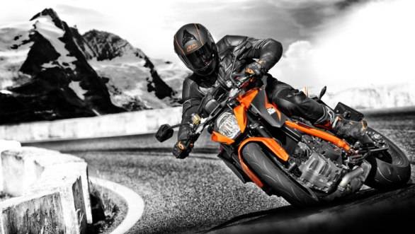 KTM 1290 Super Duke R unveiled KTM1290-Super-Duke-R-7