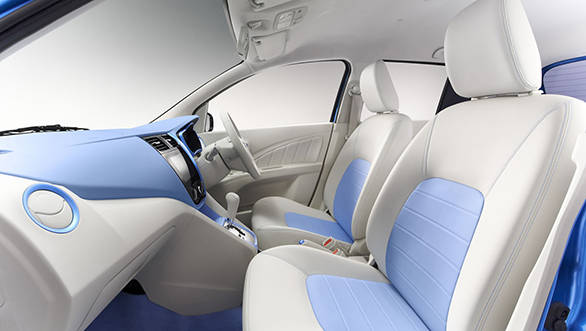 Suzuki AWind 8