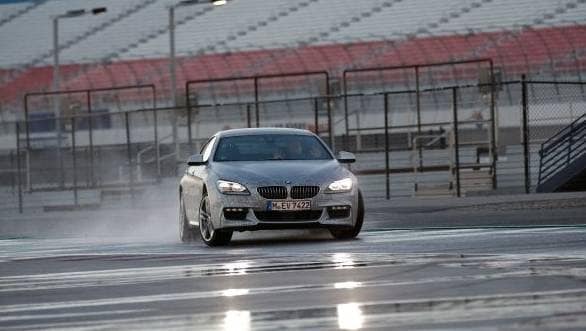 BMW builds a self-driving car... and it drifts BMWdrift1