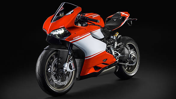 Ducati 1199 Superleggera pictures, videos and specifications Ducati 1199 Superleggera (11)