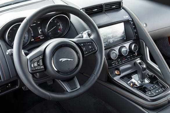 Jaguar F-type Coupe (1)
