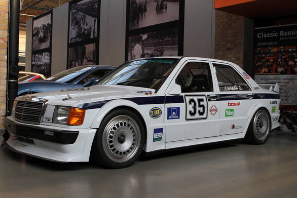 Racecars - like this DTM edition Mercedes-Benz 190 E - also find a spot at the museum