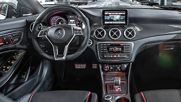 Mercedes-Benz CLA 45 AMG