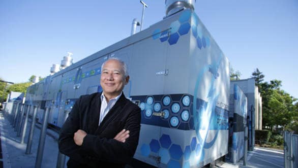 Toyota harnesses hydrogen fuel cell