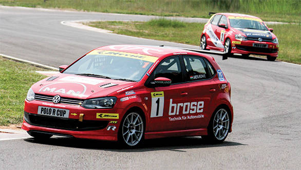 Avdumber-trying-to-catch-up-with-Ameya