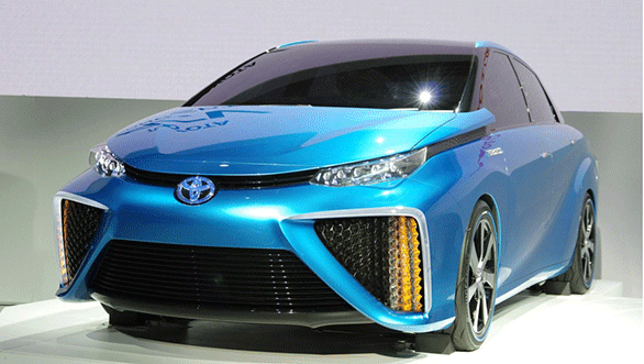 Toyota's fuel cell sedan exterior and price revealed Toyota-Fuel-Cell sedan