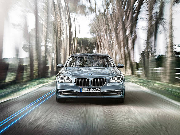 BMW-7-Series-ActiveHybrid-Wallpaper-02-1600x1200