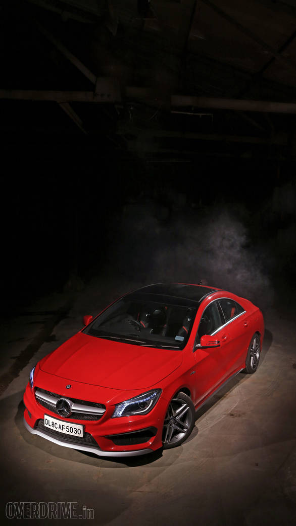 Mercedes-Benz CLA 45 AMG (16)