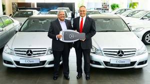 Mercedes-Benz delivers 120 C220 CDIs to Carzonrent