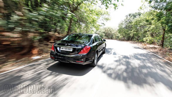 S-Class vs A8L (7)