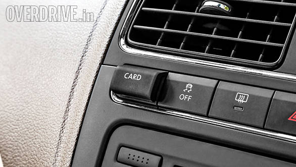 2015 Skoda Rapid (4)