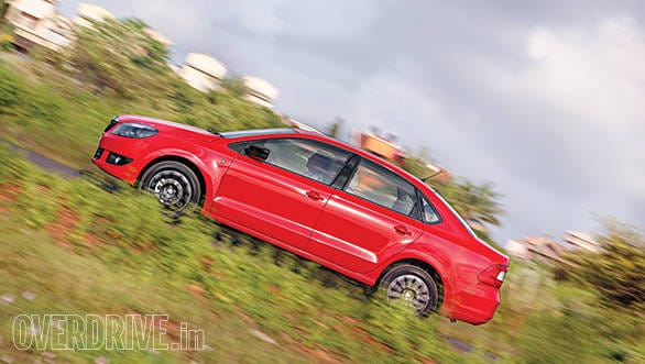 2015 Skoda Rapid (6)