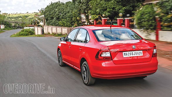 2015 Skoda Rapid (7)