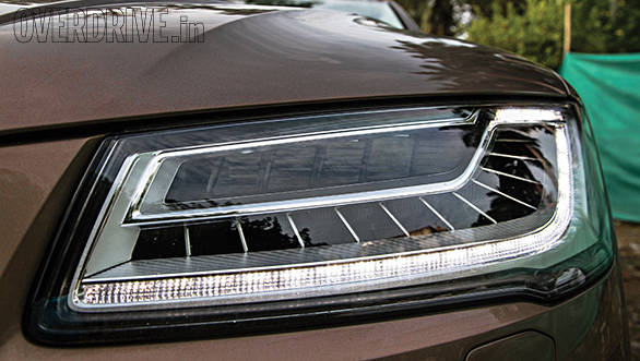Audi A8 L headlamps