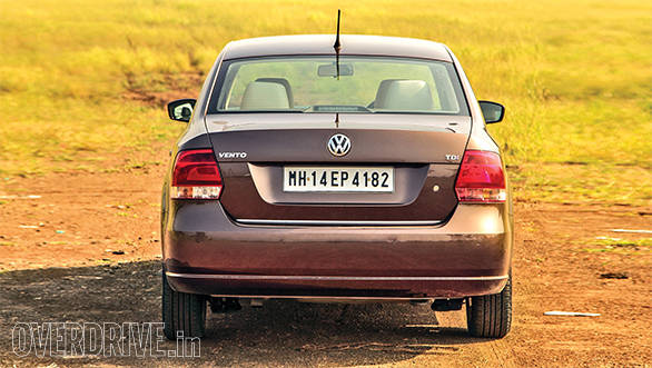 Volkswagen Vento TDI DSG (5)