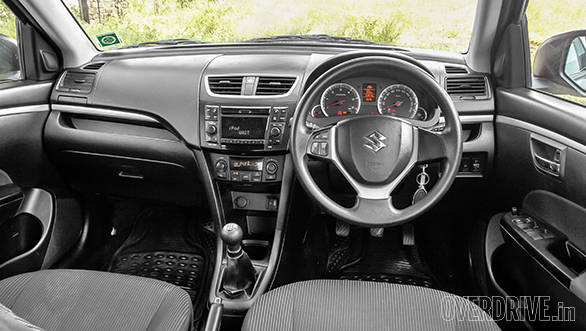 2014 Hyundai Elite i20 comparo (11)