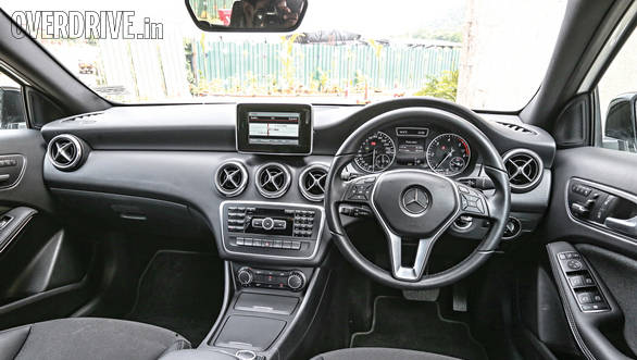 Audi A3 vs BMW 1 Series vs Mercedes-Benz A-Class (14)