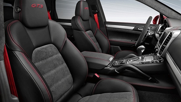 Cayenne-interior