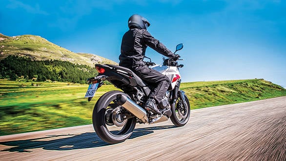 Honda CB500X (1)
