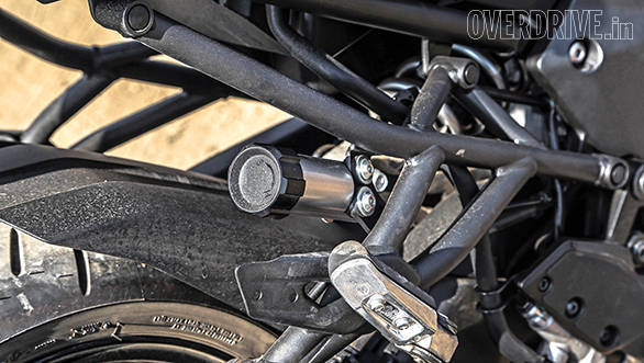 Remote preload adjuster lets you add some much needed firmness to the rear end when the bends arrive