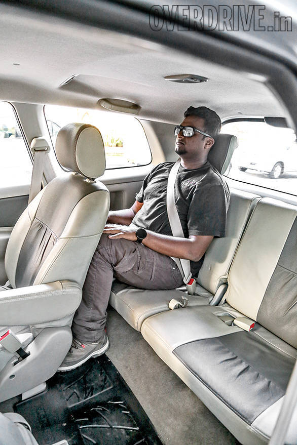 Toyota Innova seating