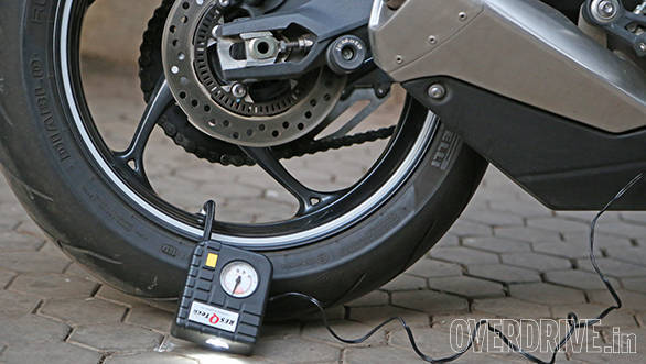 Resqtech micro tyre inflator (1)