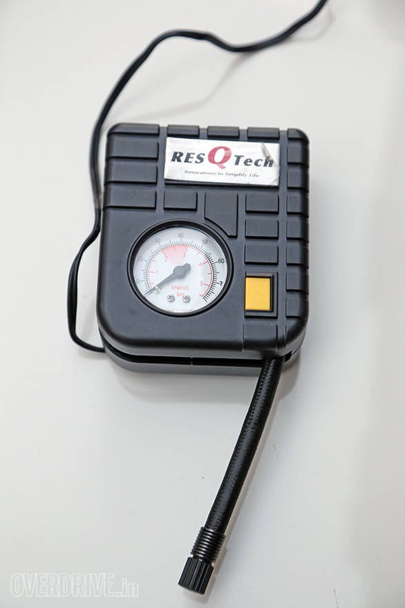 Resqtech micro tyre inflator (3)