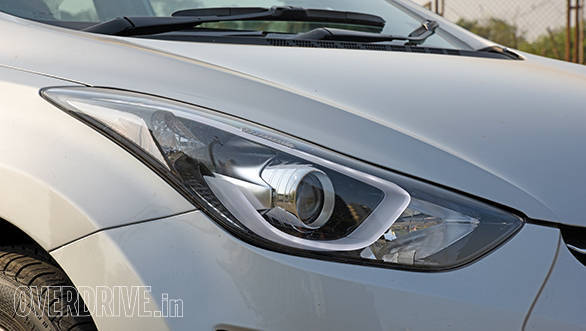Hyundai Elantra 2015 (7)