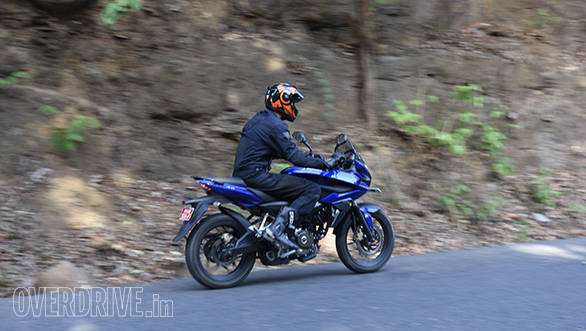 Bajaj Pulsar AS200 (7)