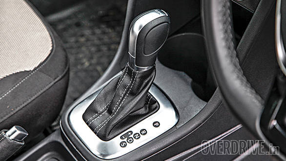 The Volkswagen Polo GT twins at the Shivneri Fort in Maharashtra Volkswagen Polo advertorial (1)