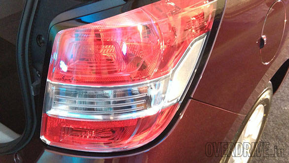 Image gallery: Meet the new India-bound Chevrolet Spin MPV Chevrolet Spin 2 (1)