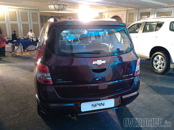 Image gallery: Meet the new India-bound Chevrolet Spin MPV Chevrolet Spin 2 (4)