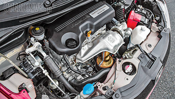 Hyundai Elite i20 vs Honda Jazz (2)