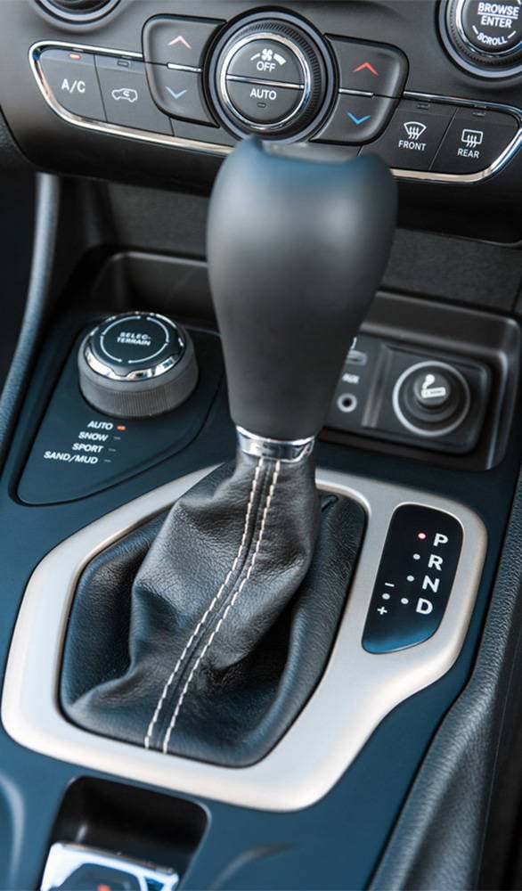 Jeep Cherokee gets a 2.2l Multijet diesel engine in UK Jeep Cherokee