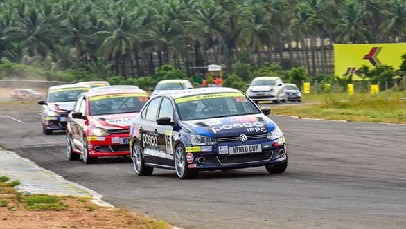 Anindith Reddy leads the pack in Race 1 in Round 2 of the Volkswagen Vento Cup 2015