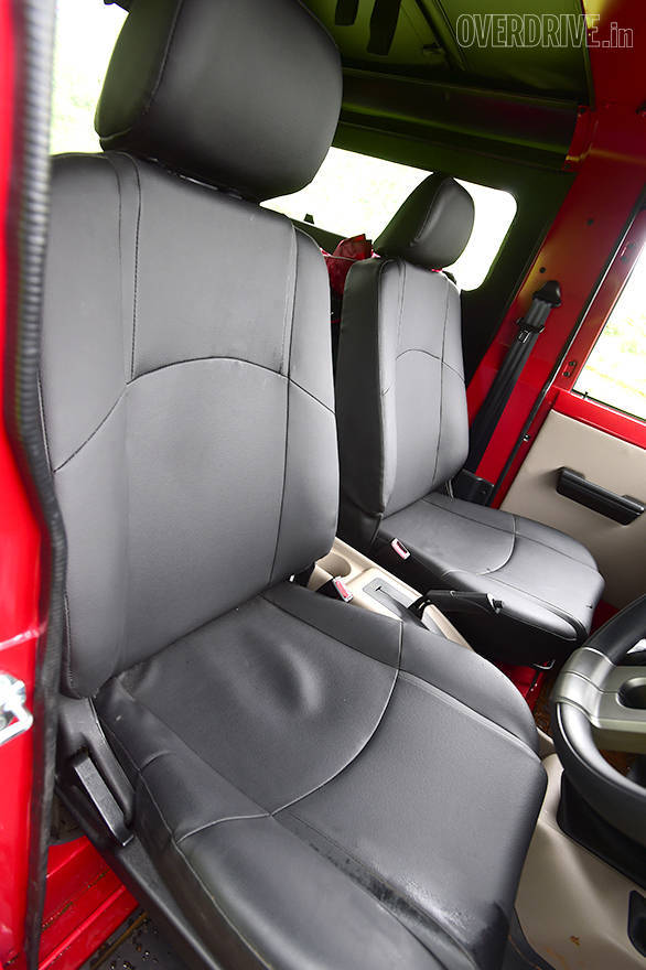 Mahindra Thar seats