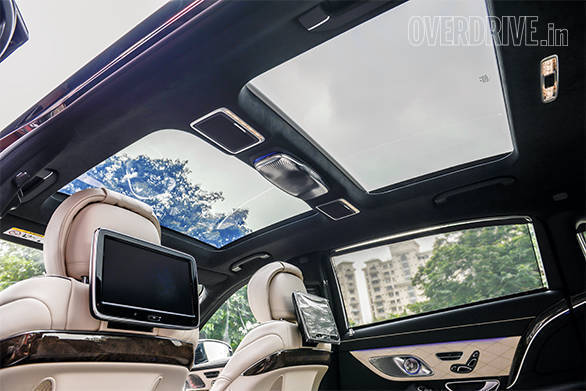 Mercedes-Benz Maybach S600 (6)