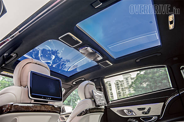 Mercedes-Benz Maybach S600 (7)