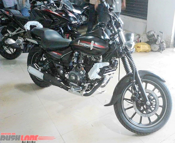 2015-Bajaj-Avenger-Leaked-1