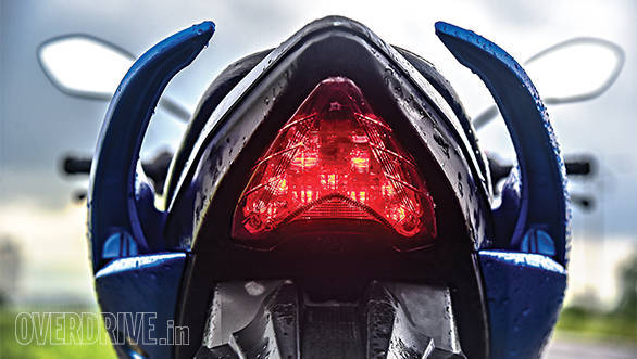 Comparo Hero Xtreme vs Suzuki Gixxer (15)