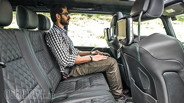 The rear kneeroom feels a bit cramped when you consider the G 63's mammoth size, but thanks to the tall and wide stance, headroom and shoulder room are more than adequate
