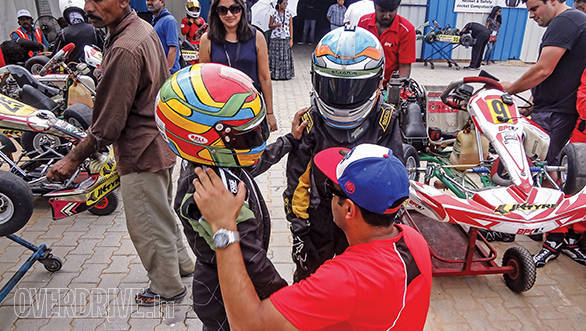 Micro Max Karting feature (2)