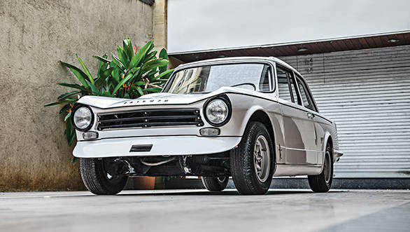 Nazir Hoosein Triumph (3)